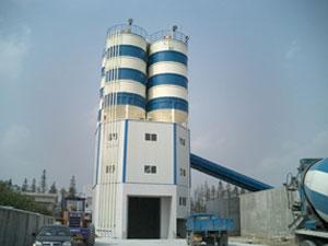 Central Mix Batch Plant with Top Mounted Cement Silo